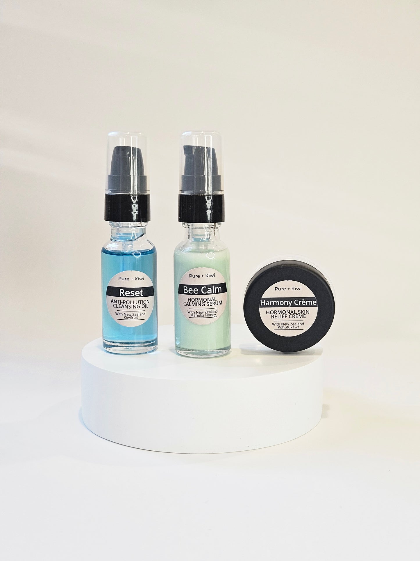 HORMONAL BALANCE  Discovery Kit | For Menopausal & Acne-prone Skin